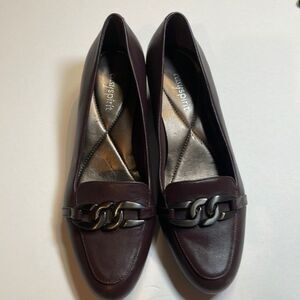 Easy spirit, women’s leather slip on block heel shoes size 7 Esumandra